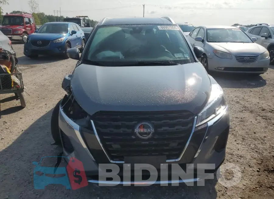 3N1CP5CV4NL495135 Photo# 5