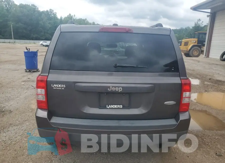 1C4NJPFB7HD184863 Photo# 6