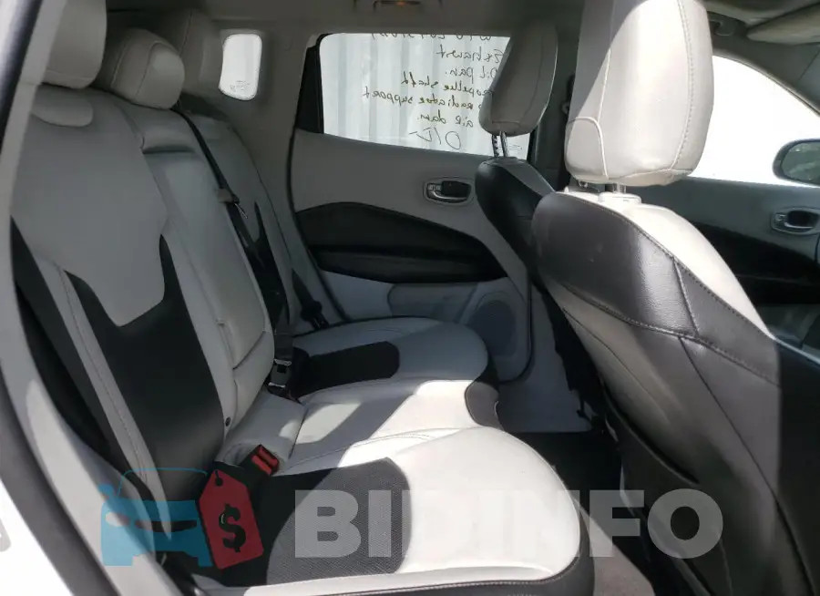 3C4NJDCB9MT600063 Photo# 11