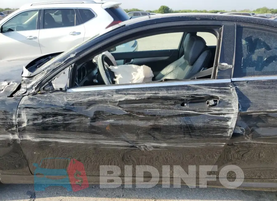 WDDGJ4HB9FG404932 Photo# 7