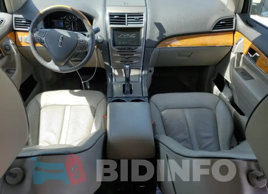 2LMDJ6JK6FBL23963 Photo# 8