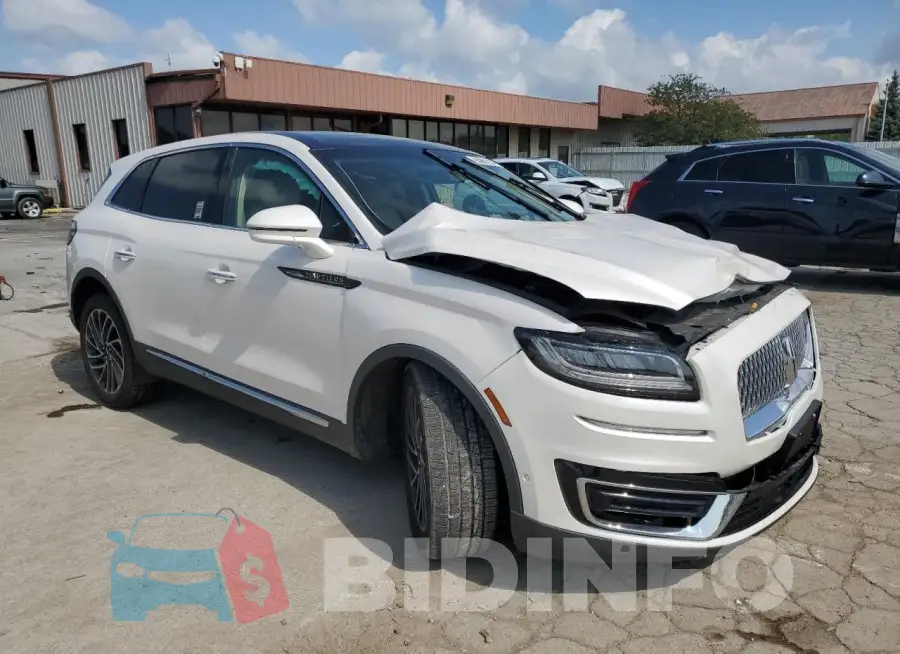 2LMPJ8LP1KBL10811 Photo# 4