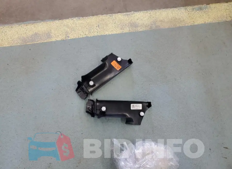 5YJ3E1EAXPF687036 Photo# 12