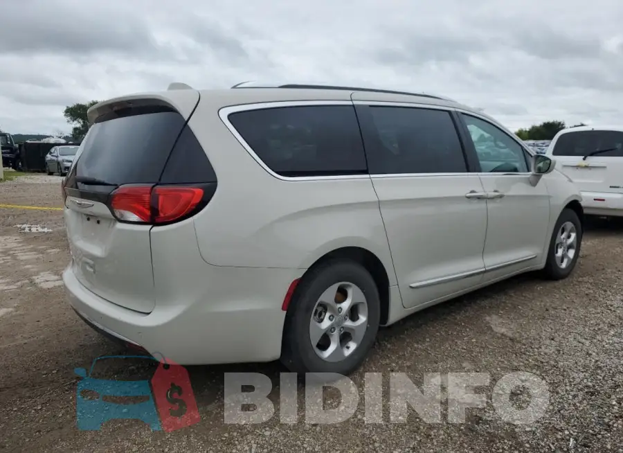 2C4RC1EG2HR664229 Photo# 3