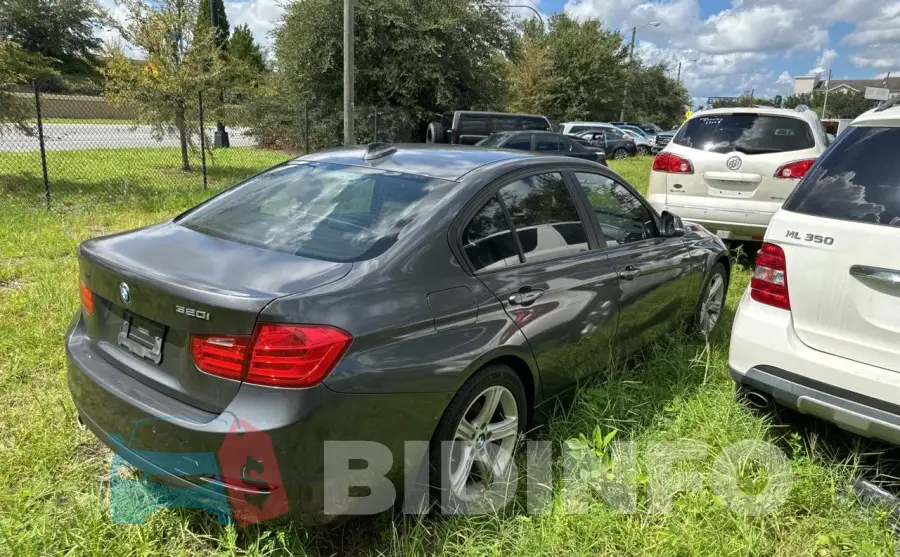 WBA3B1C55FK139314 Photo# 4