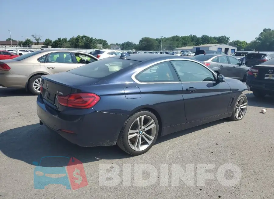 WBA4W5C57JAA49230 Photo# 3