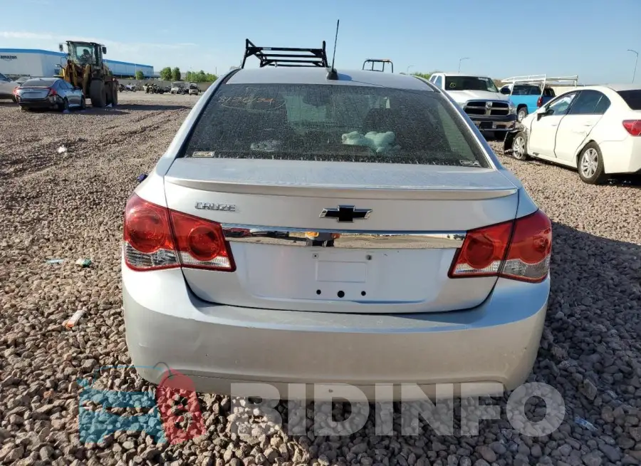 1G1PA5SH2F7293937 Photo# 6