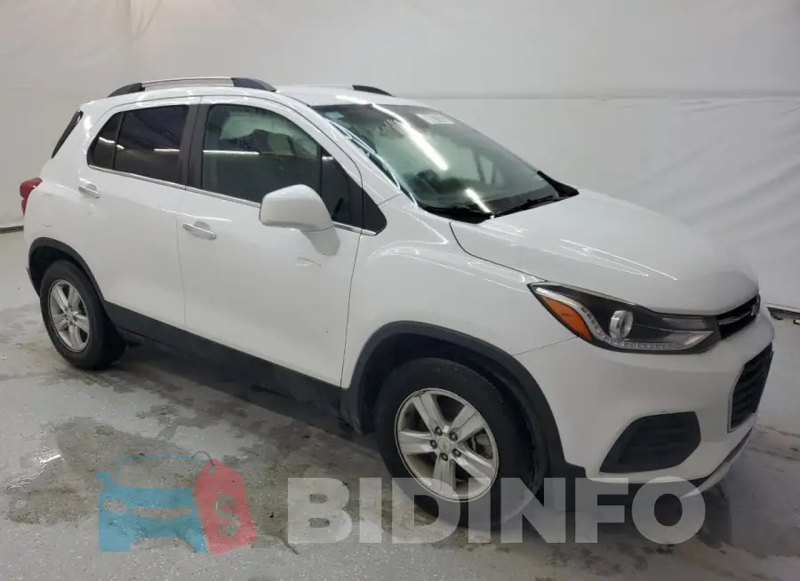 KL7CJLSB3HB142527 Photo# 4