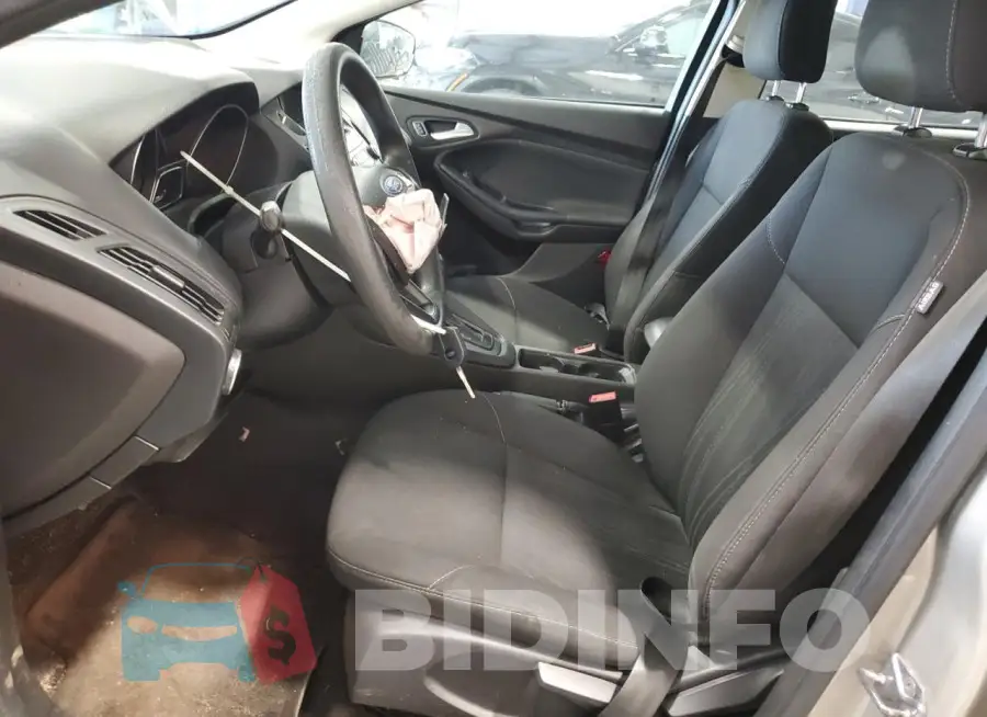 1FADP3F22GL279490 Photo# 7