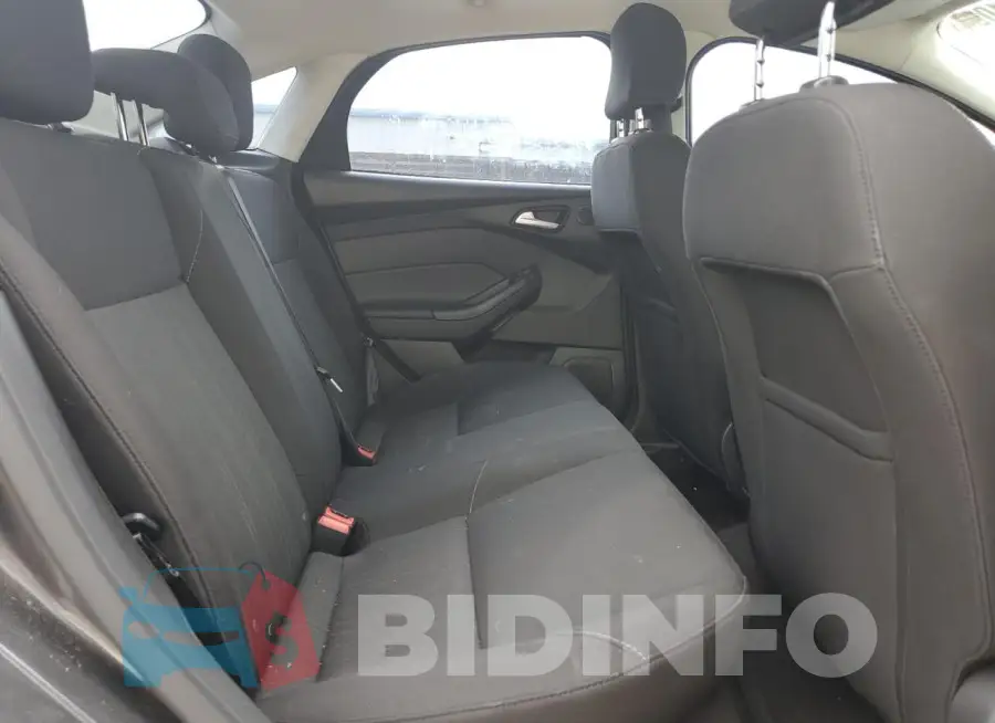 1FADP3H21HL241943 Photo# 10