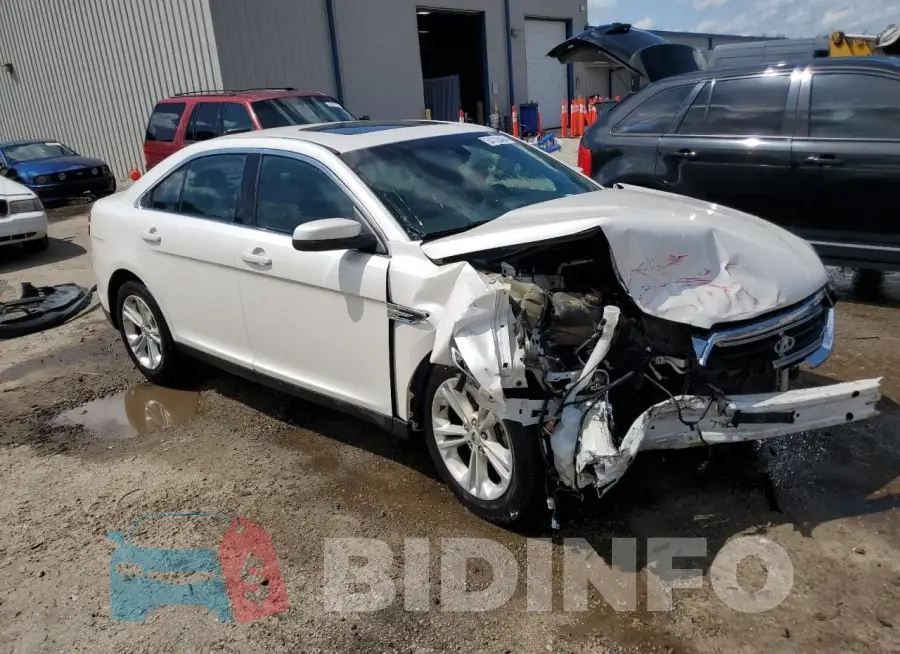 1FAHP2E82FG148276 Photo# 4