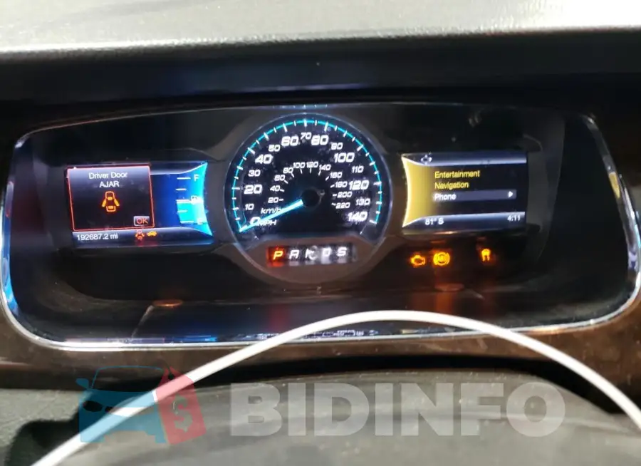 1FAHP2F83FG202103 Photo# 9
