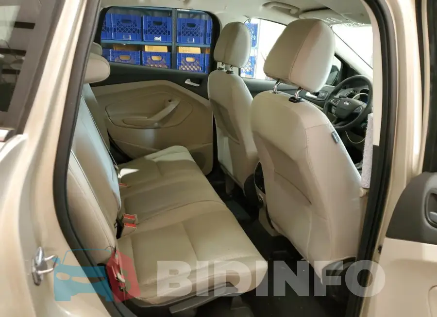1FMCU0GD7HUA31935 Photo# 11