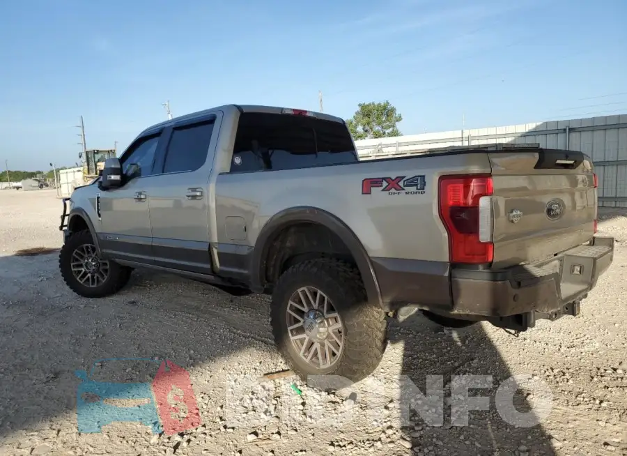 1FT7W2BT5HED91869 Photo# 2