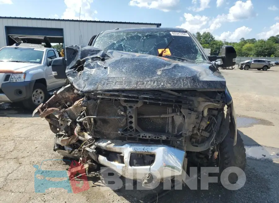 1FT7W2BT8JEB72555 Photo# 5