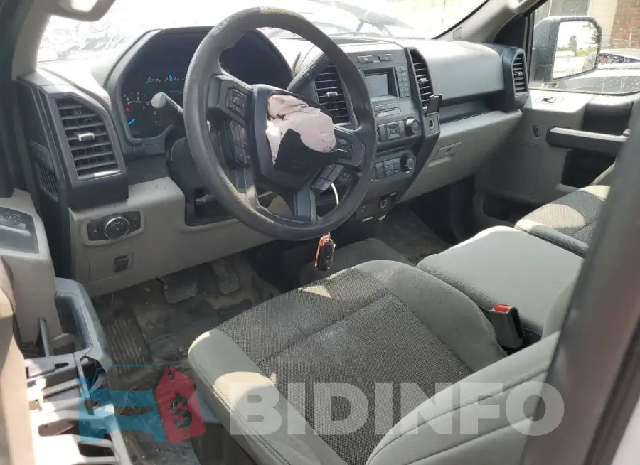 1FTMF1CF7HKD35178 Photo# 8