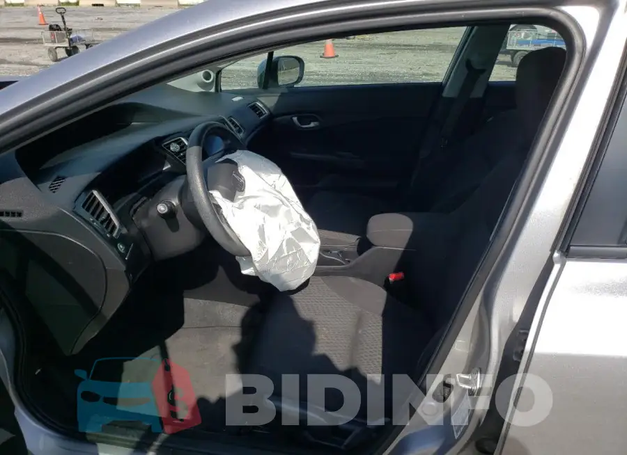 19XFB2F72FE030962 Photo# 7