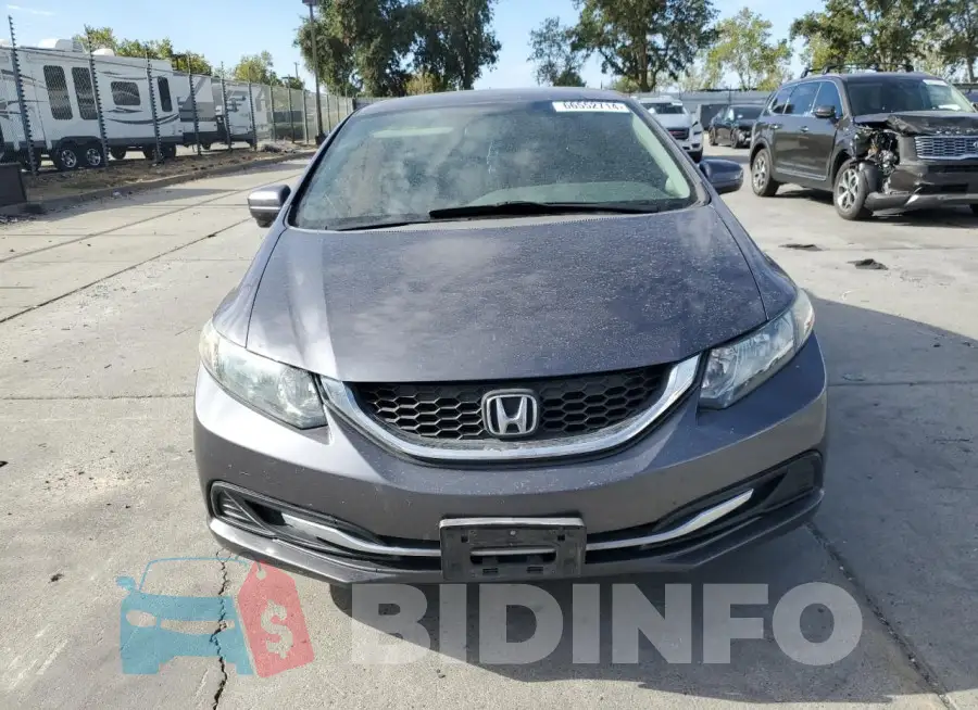 19XFB2F79FE704217 Photo# 5