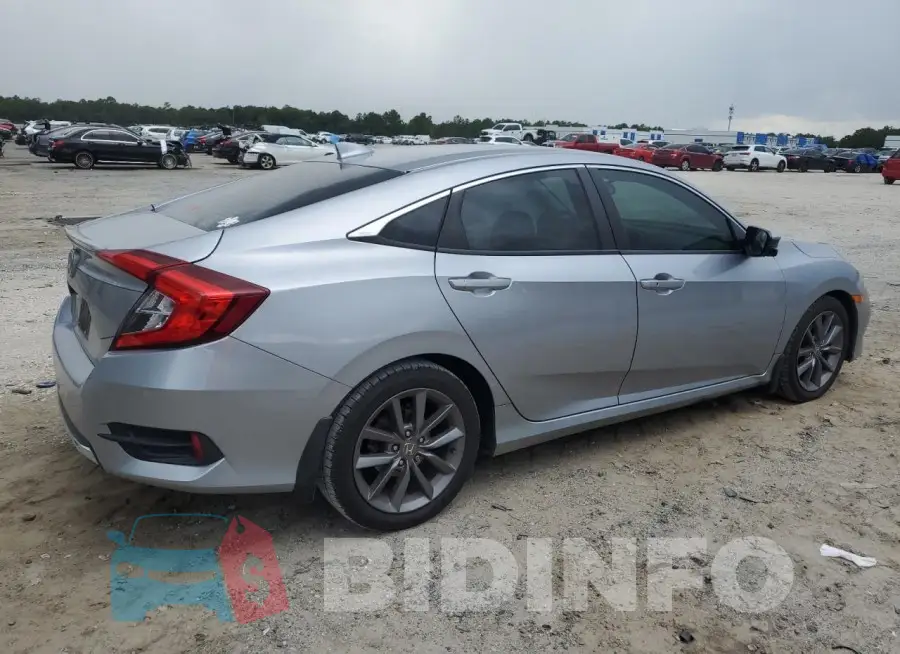 19XFC1F38KE014019 Photo# 3