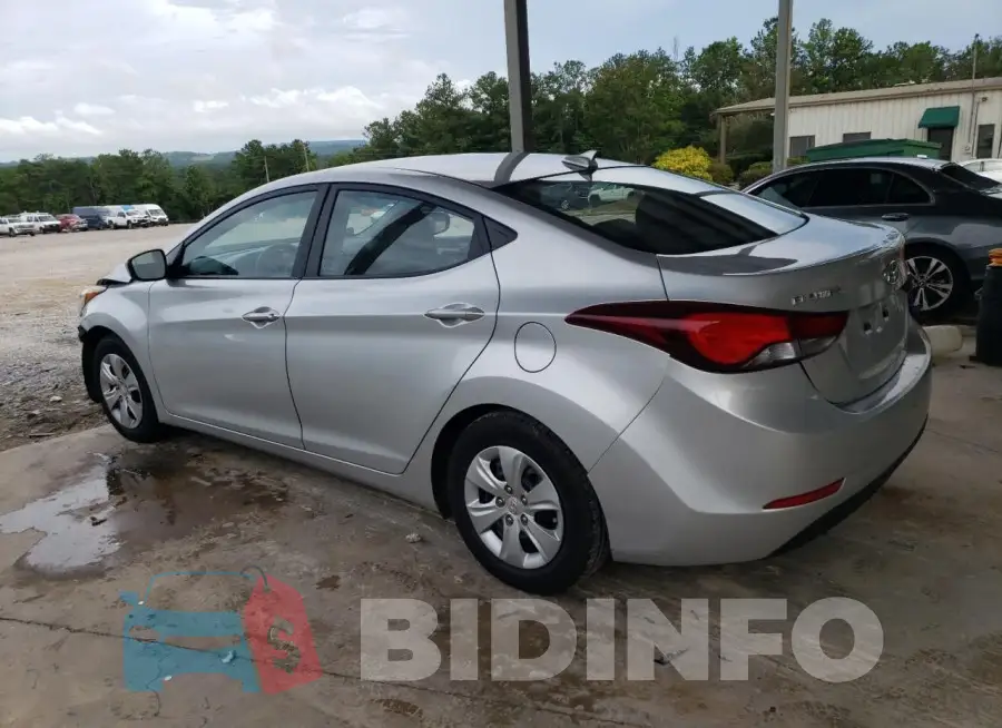 5NPDH4AE8GH725144 Photo# 2