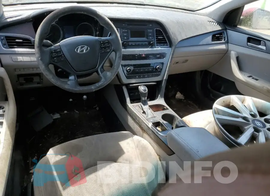 5NPE24AF8FH077768 Photo# 8