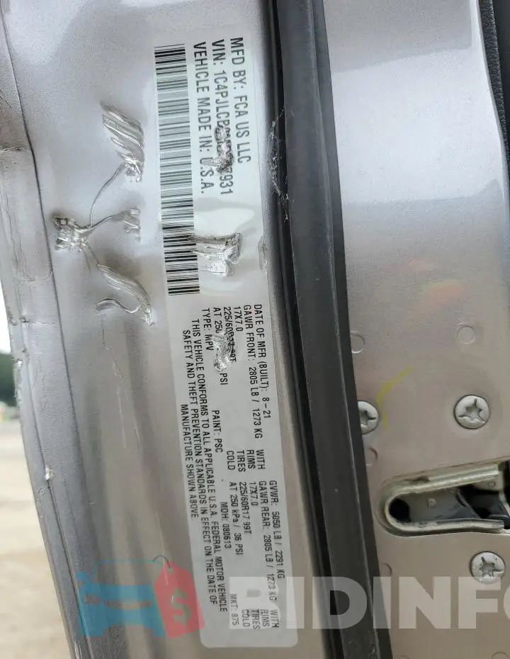 1C4PJLCB0MD217931 Photo# 14