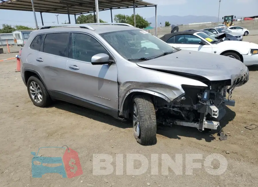 1C4PJLLB2KD275357 Photo# 4