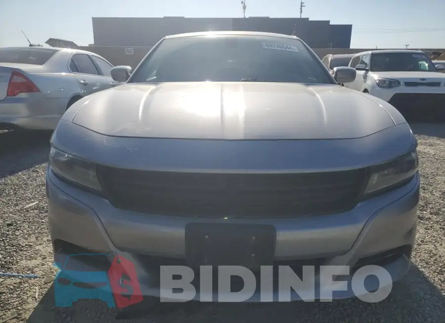 2C3CDXHG3GH172898 Photo# 5