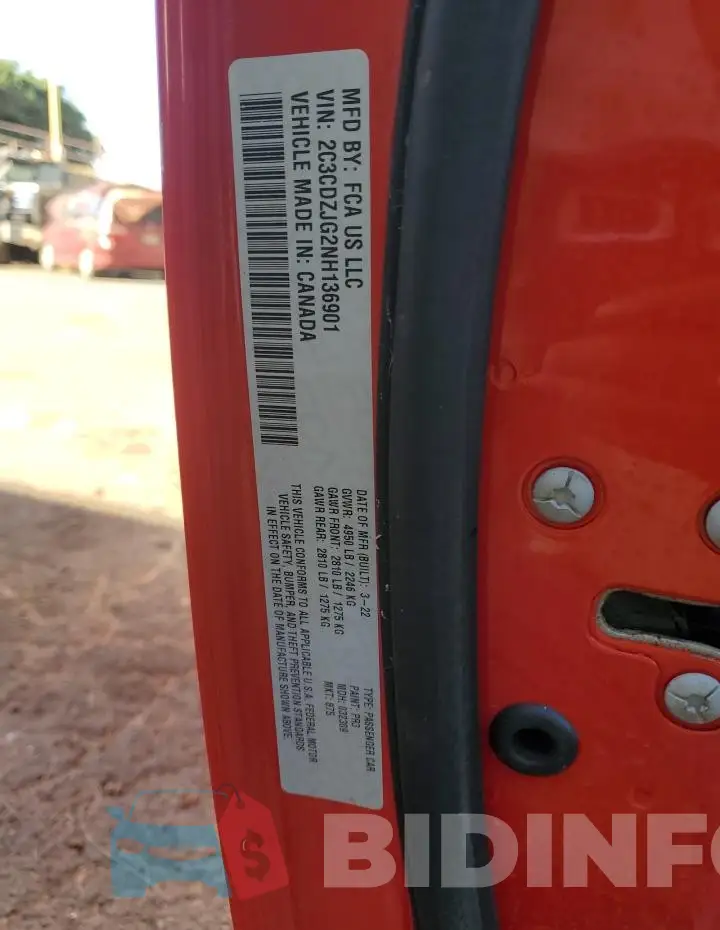 2C3CDZJG2NH136901 Photo# 13