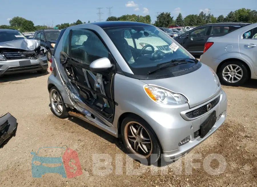WMEEJ3BA1FK791583 Photo# 4