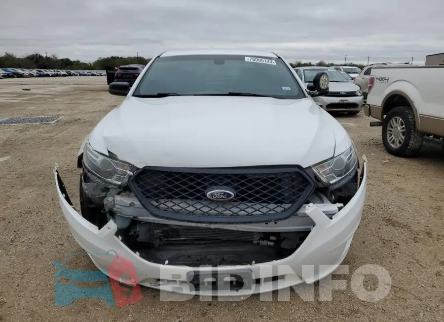 1FAHP2MK6GG101136 Photo# 5