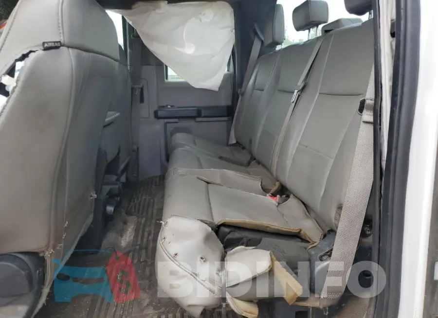 1FT7X2A61HEE28442 Photo# 10