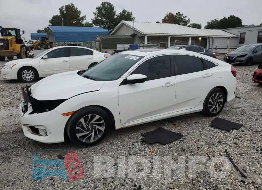 19XFC2F74HE014780 Photo# 1