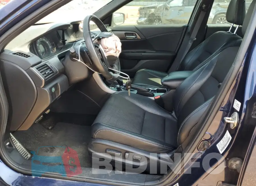 1HGCR2F58HA252863 Photo# 7