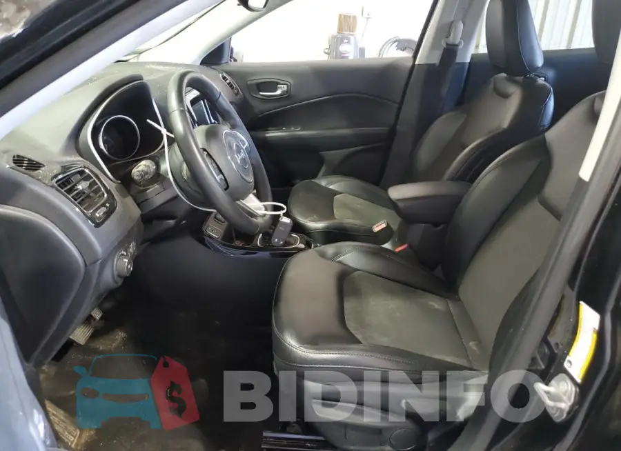 3C4NJCBB4KT613036 Photo# 7