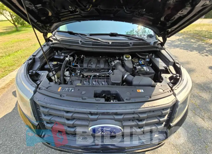 1FM5K8AR4HGA13229 Photo# 7