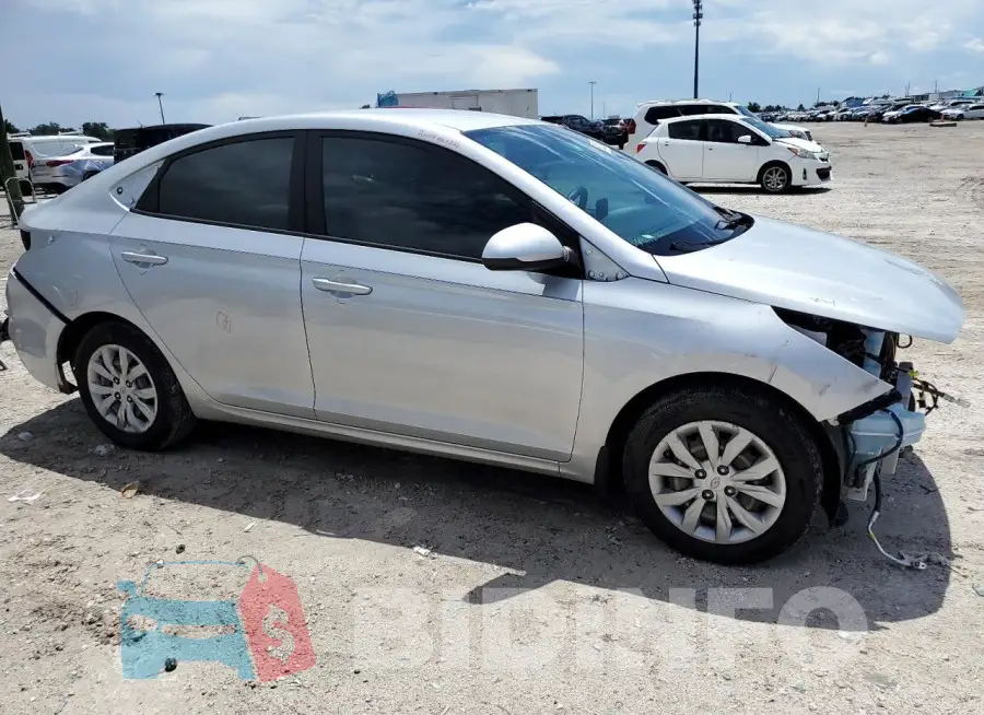 3KPC24A66ME146983 Photo# 4