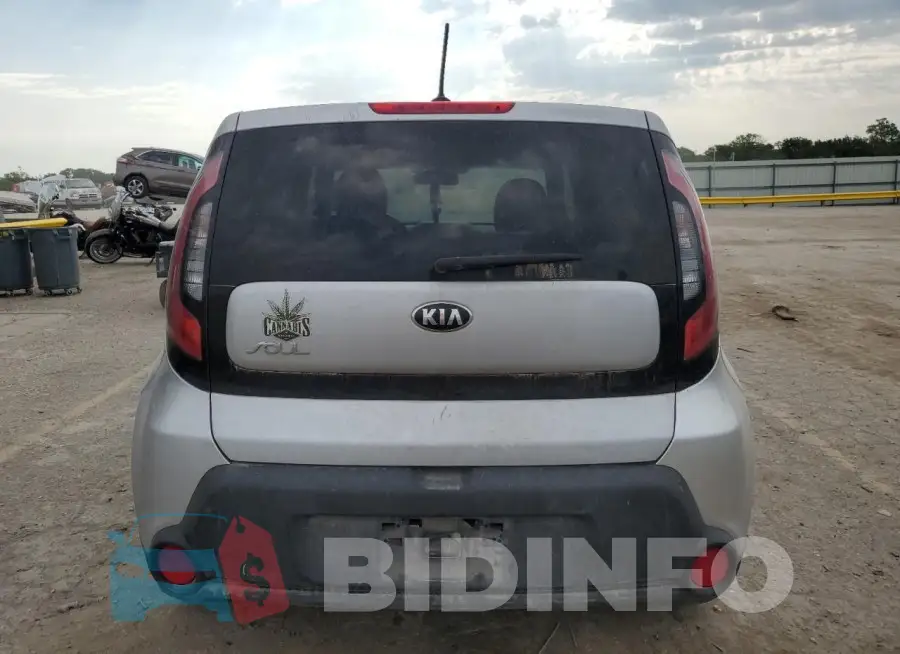 KNDJN2A22G7822916 Photo# 6