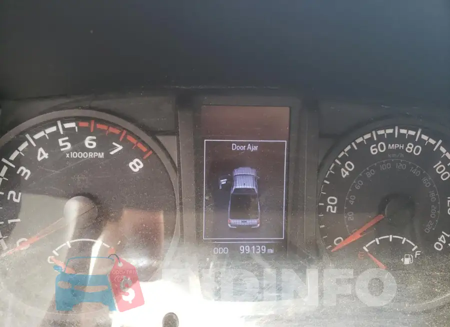 3TYRX5GNXLT002393 Photo# 9
