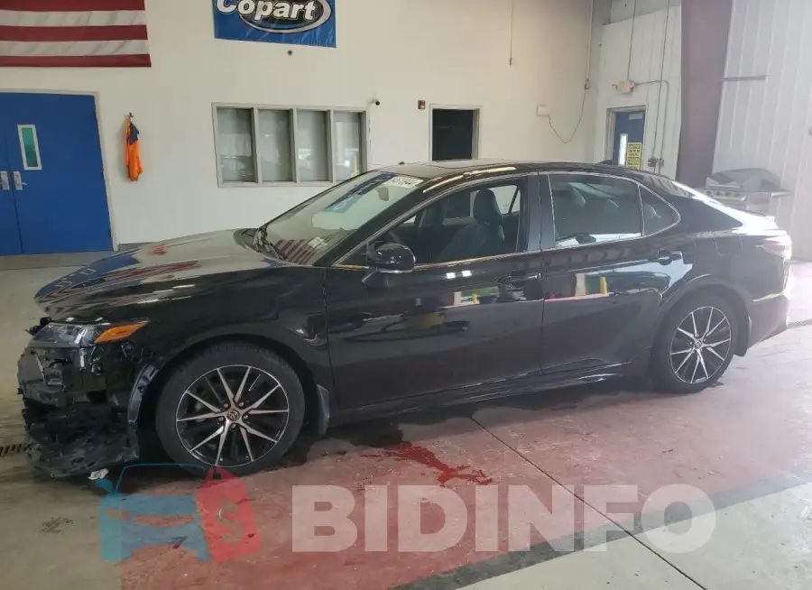 4T1T11BK2NU069850 Photo# 1