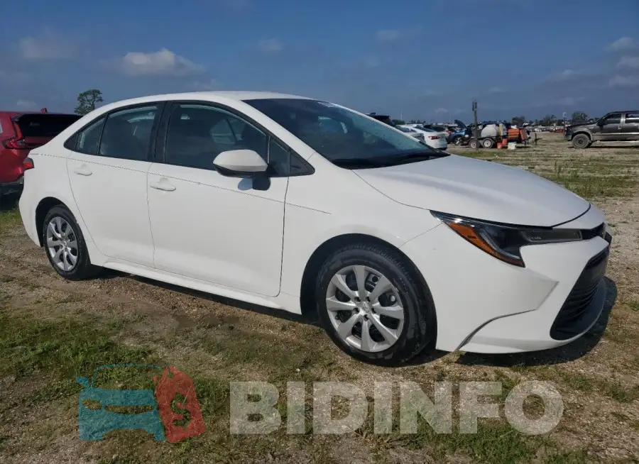5YFB4MDE8RP137975 Photo# 4