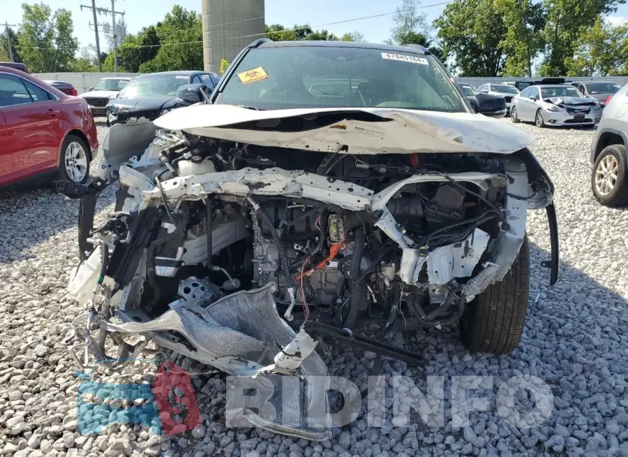 JTMEB3FV2MD059313 Photo# 5