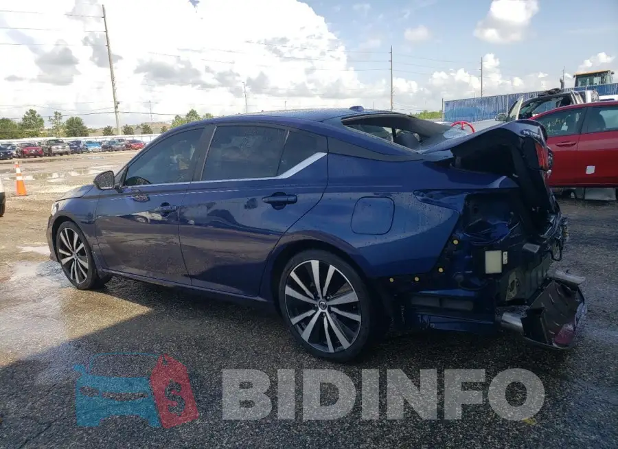 1N4BL4CV9KC186322 Photo# 2