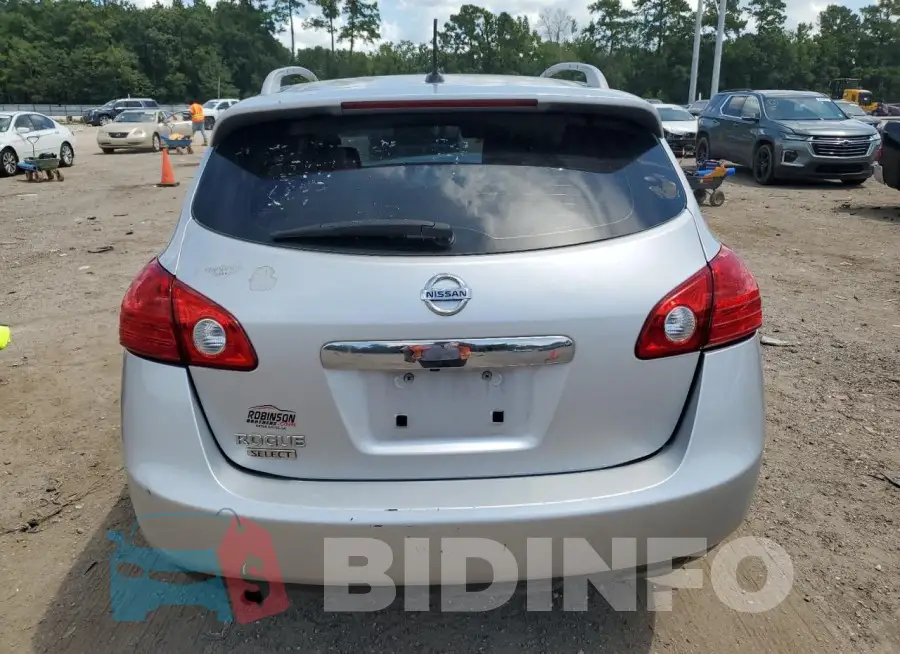 JN8AS5MT6FW670971 Photo# 6