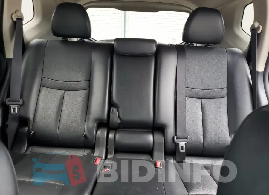 JN8AT2MT5HW145897 Photo# 10