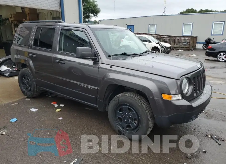 1C4NJRBB2GD672246 Photo# 4