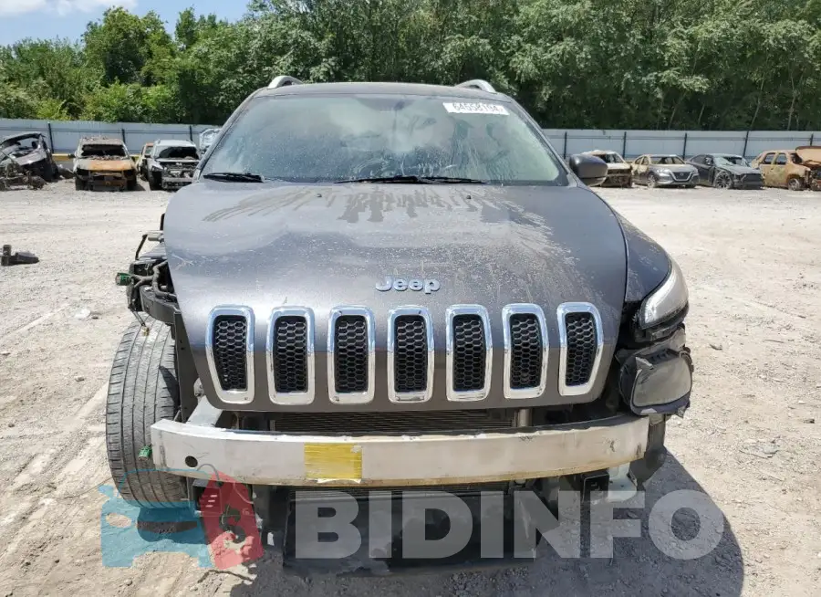 1C4PJLDB3GW230261 Photo# 5