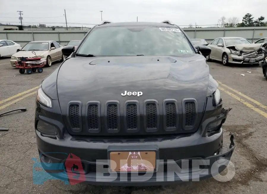1C4PJMCB4HW512692 Photo# 5