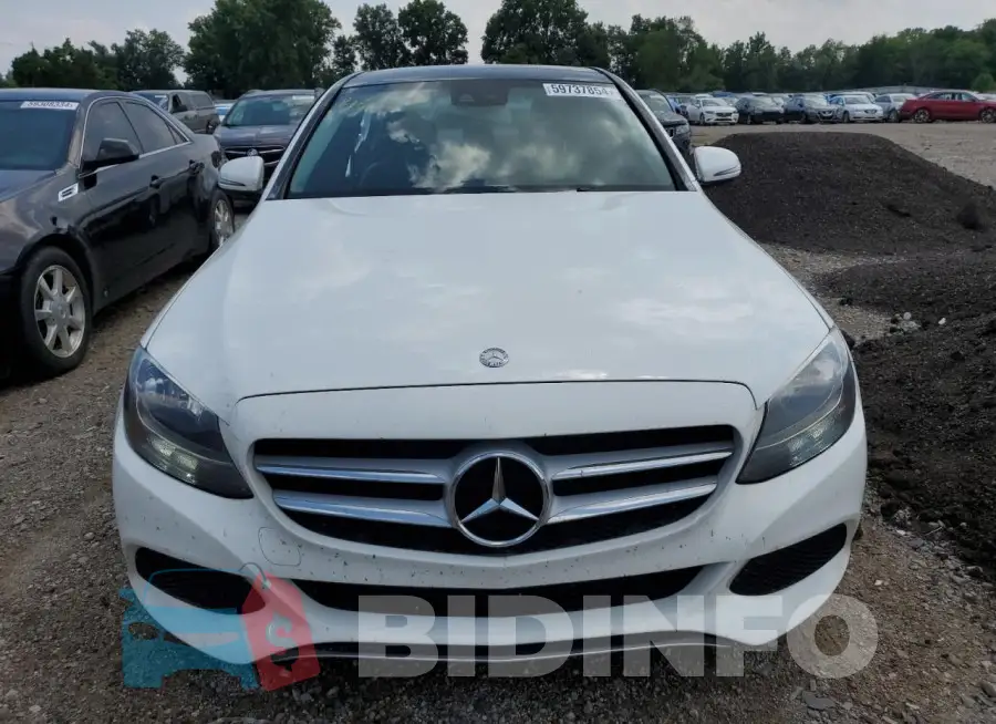 WDDWF4KB2GR140433 Photo# 5