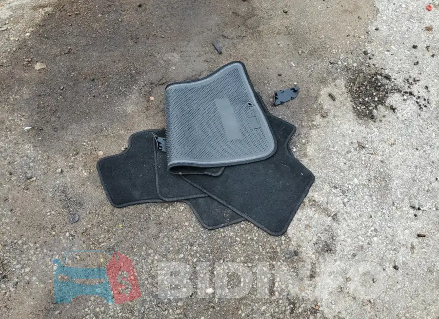 2C3CDXCT6PH699967 Photo# 12